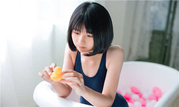 清流标题：全面解读供卵试管代怀生子费用，助力不孕不育家庭实现梦想